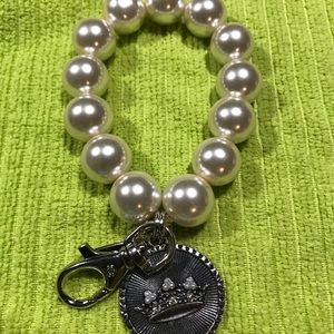 Plunder Pearl bracelet